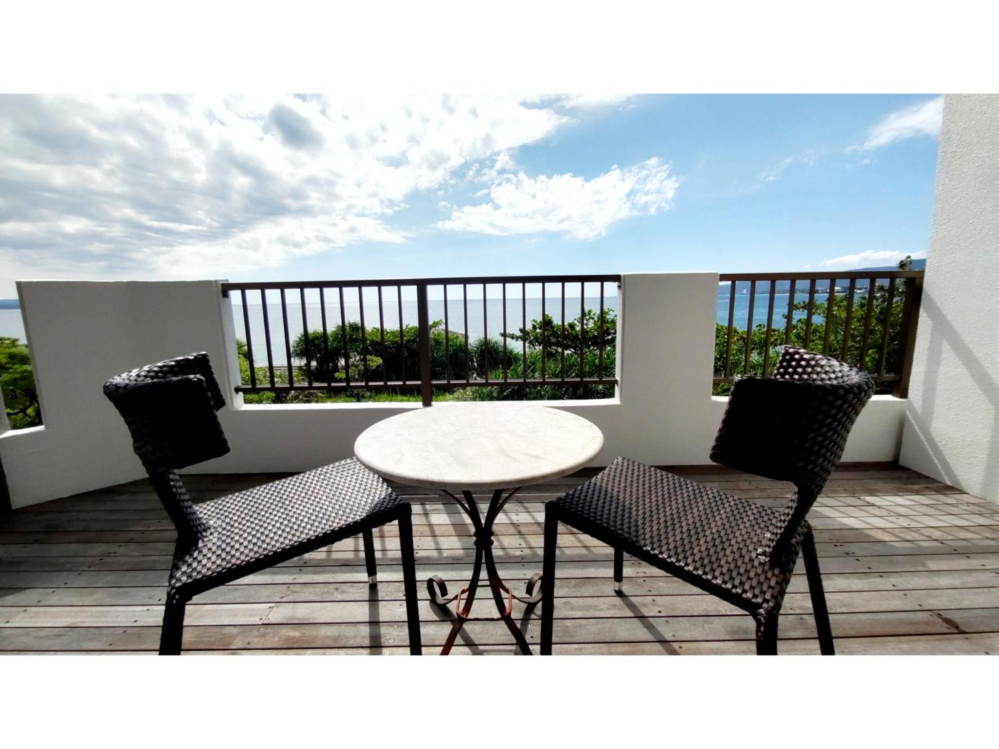 Kariyushi Condominium Resort Sea Side House Nago Esterno foto