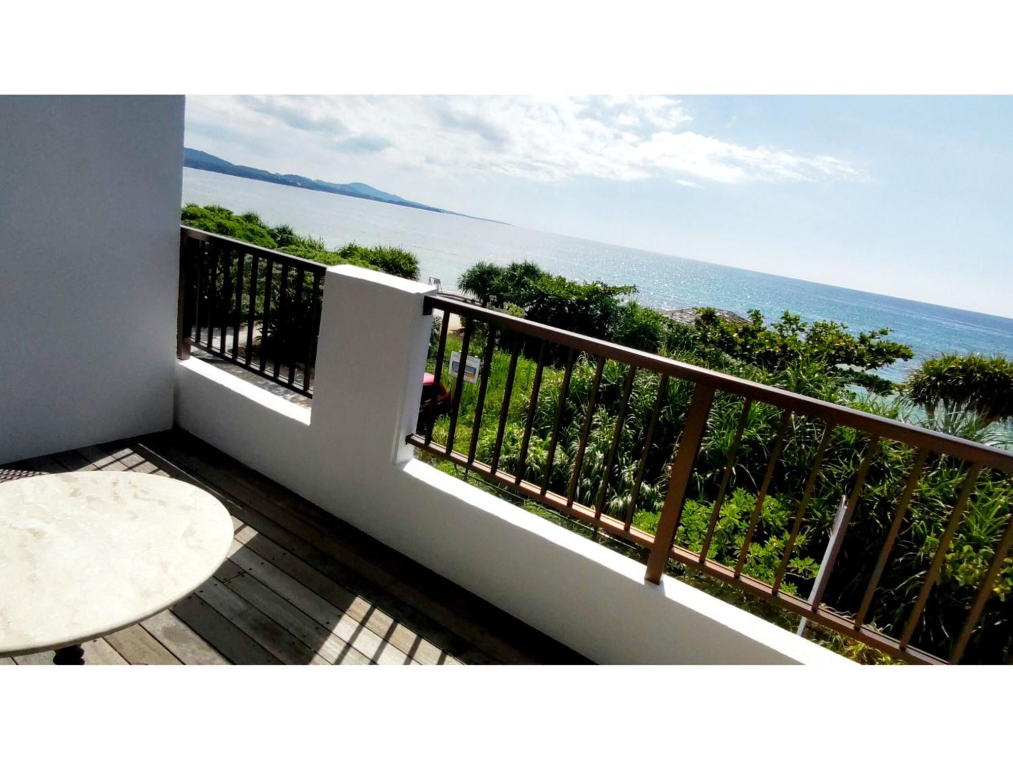 Kariyushi Condominium Resort Sea Side House Nago Esterno foto